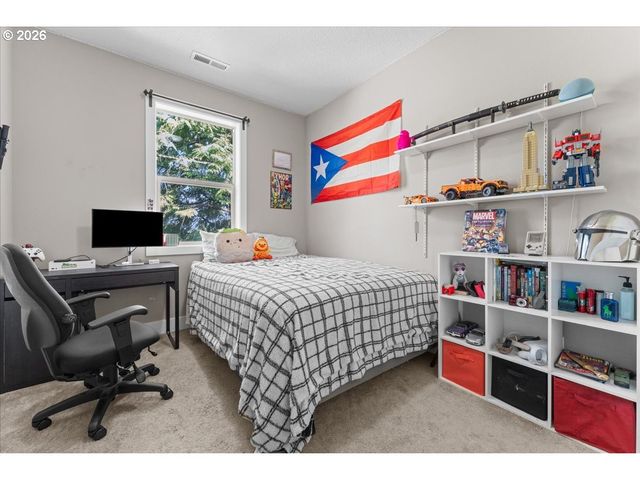 7862 Sw CAPITOL HILL Rd, Portland, OR 97219