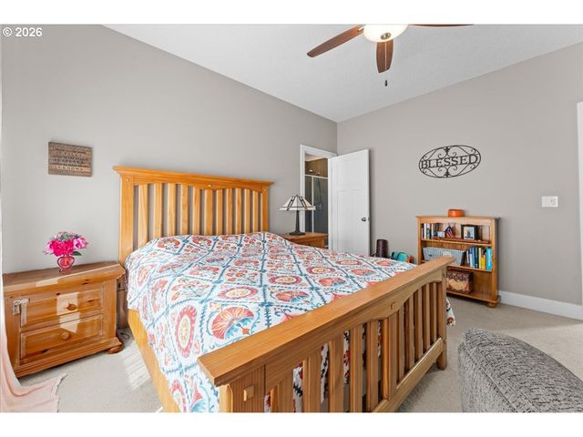 7862 Sw CAPITOL HILL Rd, Portland, OR 97219
