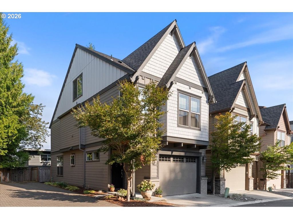 7862 Sw CAPITOL HILL Rd, Portland, OR 97219