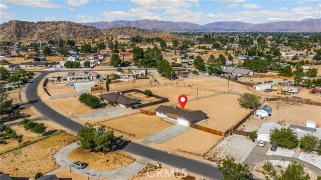 14265 Santee, Apple Valley, CA 92307