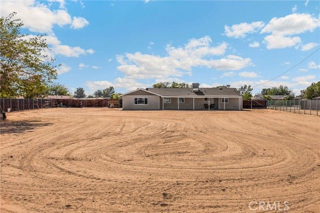 14265 Santee, Apple Valley, CA 92307