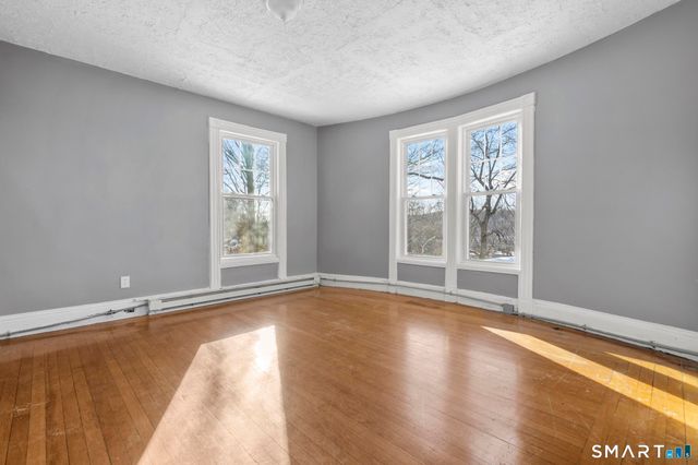 484 Waterville Street, Waterbury, CT 06710