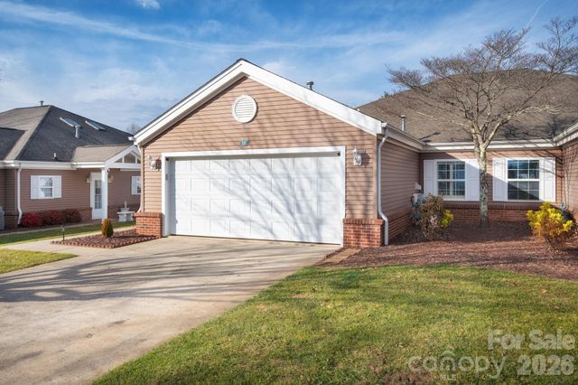 11-C Heather Way, Candler, NC 28715