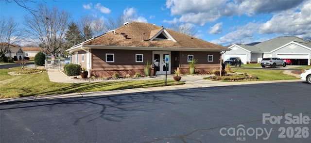 11-C Heather Way, Candler, NC 28715