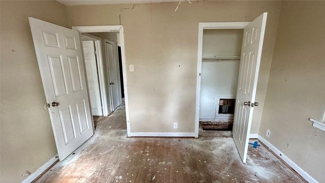 4721 Garrison Avenue, Dallas, TX 75216