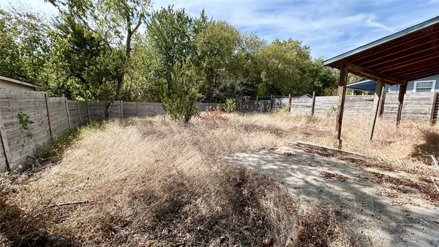 4721 Garrison Avenue, Dallas, TX 75216