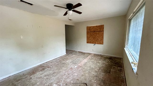 4721 Garrison Avenue, Dallas, TX 75216