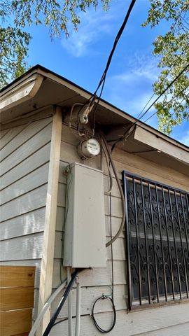 4721 Garrison Avenue, Dallas, TX 75216