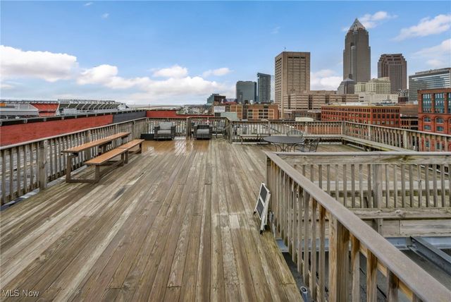 1133 W 9th Street 409, Cleveland, OH 44113