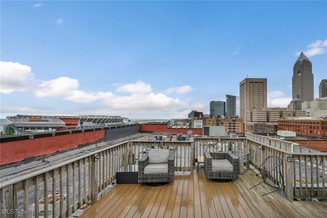 1133 W 9th Street 409, Cleveland, OH 44113