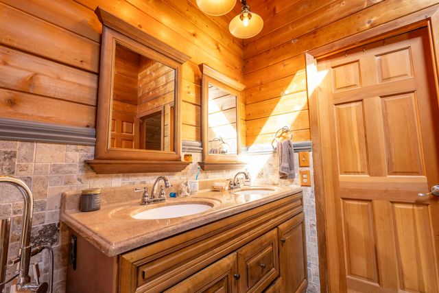 11655 New Salem Road NE, Thornville, OH 43076