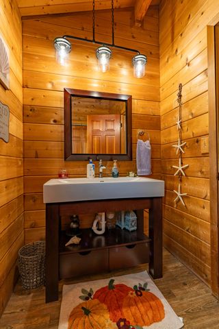 11655 New Salem Road NE, Thornville, OH 43076