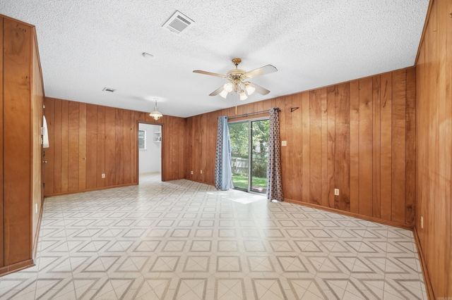 8007 Edwina Drive, Little Rock, AR 72209