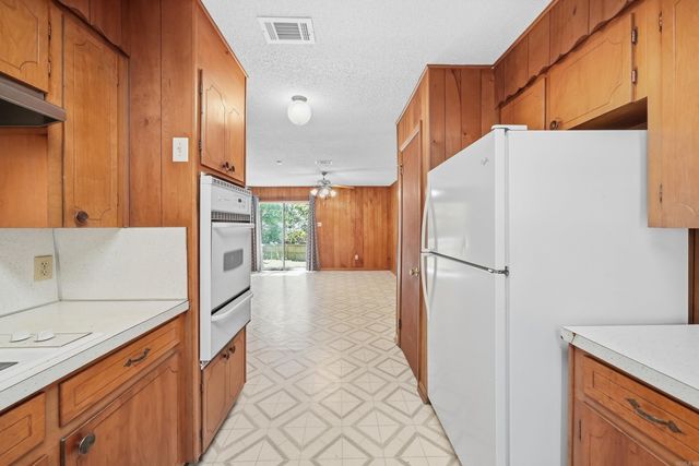 8007 Edwina Drive, Little Rock, AR 72209