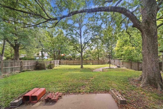 8007 Edwina Drive, Little Rock, AR 72209