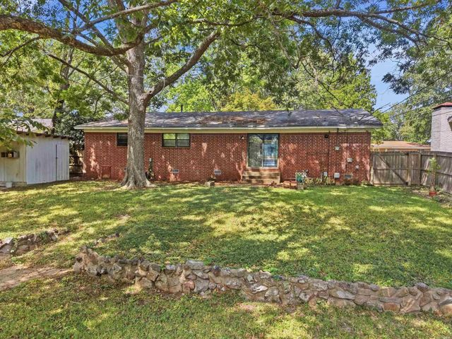 8007 Edwina Drive, Little Rock, AR 72209