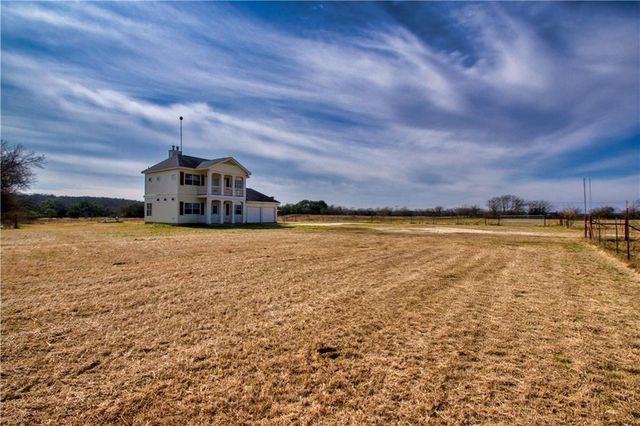 1770 County Road 329, Granger, TX 76530