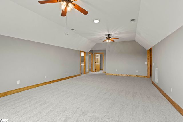 210 Rutledge Lake Road, Greenville, SC 29617