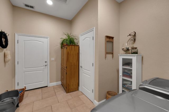 4071 Voyager Way, Shingle Springs, CA 95682