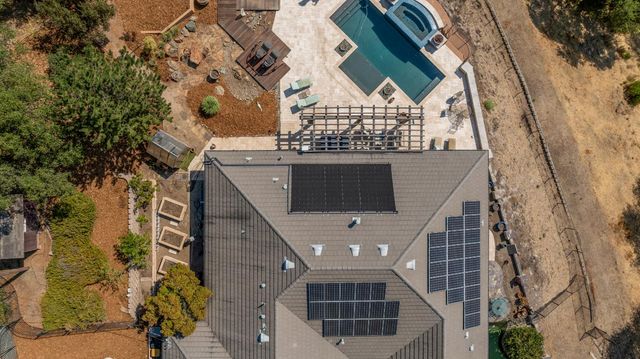 4071 Voyager Way, Shingle Springs, CA 95682