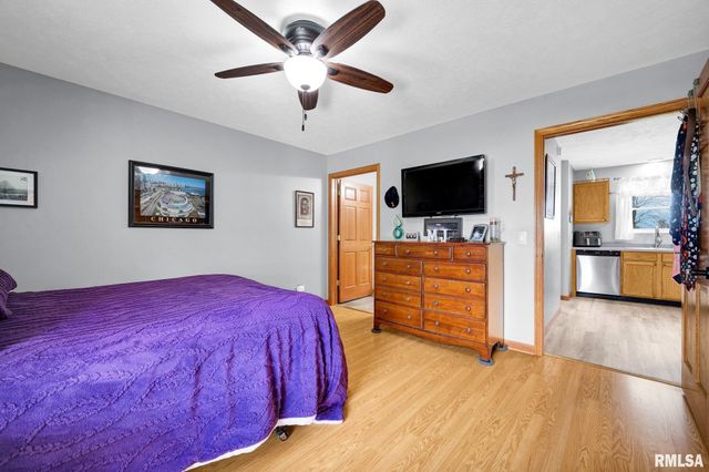 901 N EASY Street, Roanoke, IL 61561