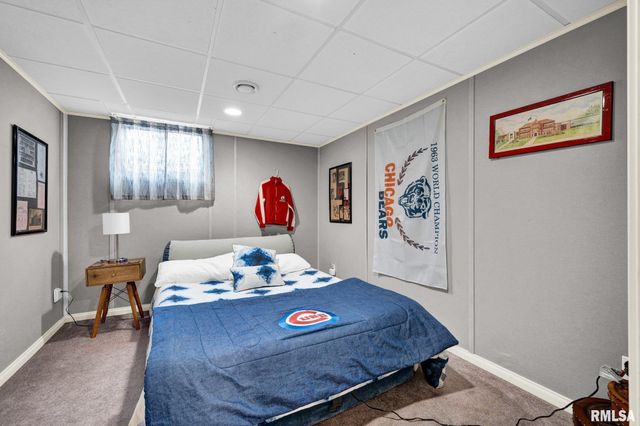 901 N EASY Street, Roanoke, IL 61561