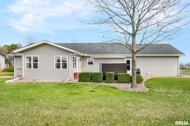 901 N EASY Street, Roanoke, IL 61561