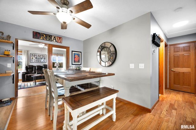 901 N EASY Street, Roanoke, IL 61561