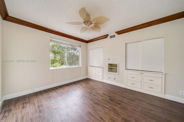 8040 Sanibel Drive 8040, Tamarac, FL 33321