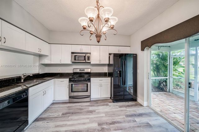 8040 Sanibel Drive 8040, Tamarac, FL 33321