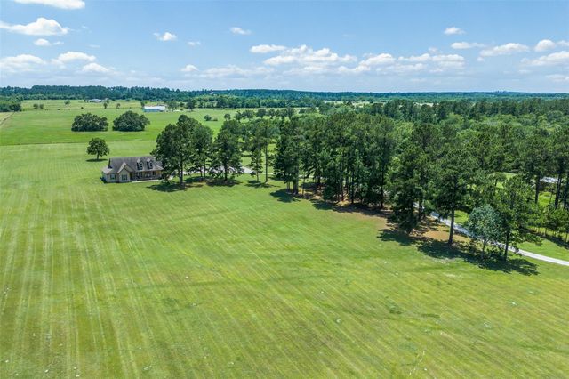 237 Morgan Road, Bedias, TX 77320