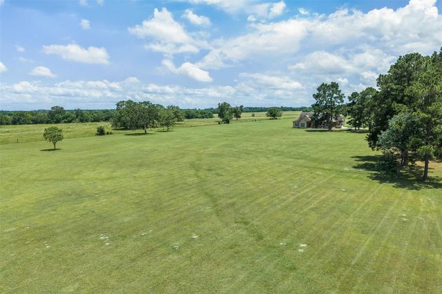237 Morgan Road, Bedias, TX 77320