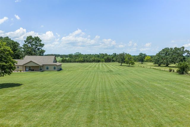 237 Morgan Road, Bedias, TX 77320
