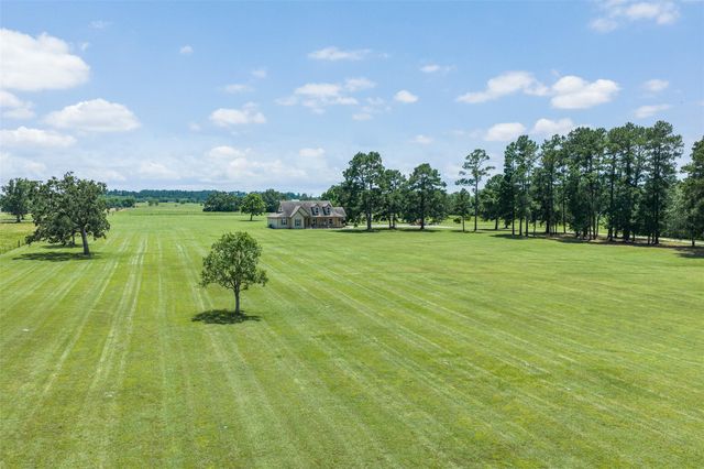 237 Morgan Road, Bedias, TX 77320