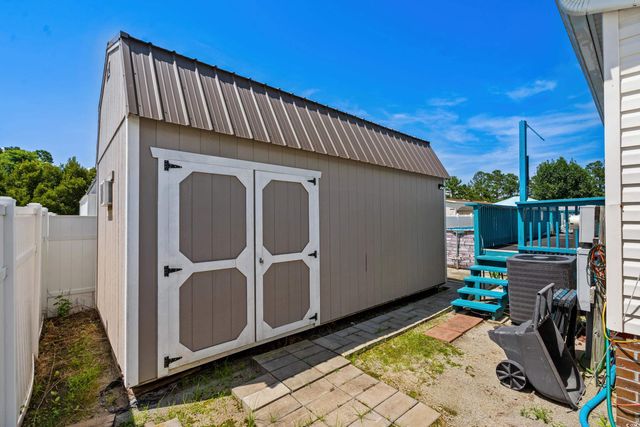 504 Dundee St., Murrells Inlet, SC 29576
