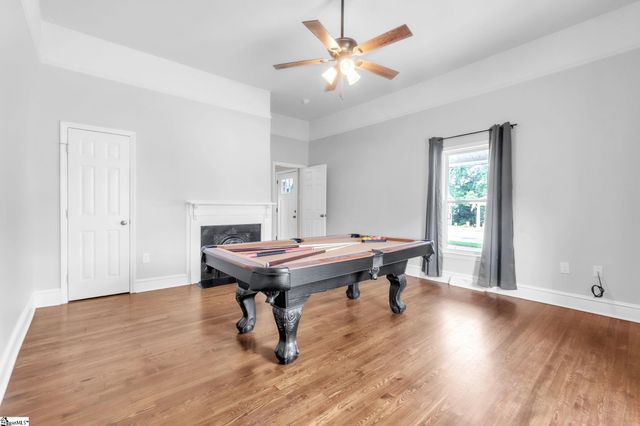 901 S 5th Street, Easley, SC 29640