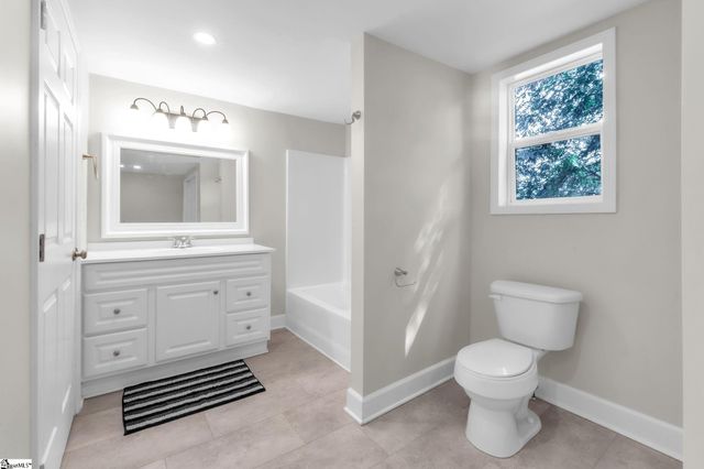 901 S 5th Street, Easley, SC 29640
