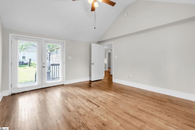 901 S 5th Street, Easley, SC 29640