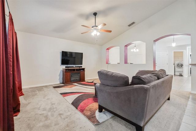 677 SENECA TRAIL, St Cloud, FL 34772