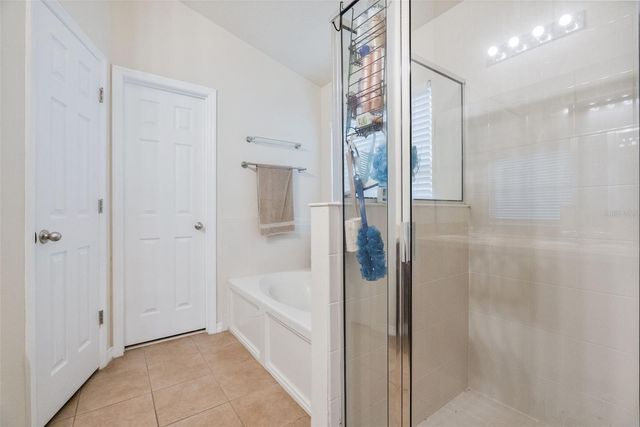 677 SENECA TRAIL, St Cloud, FL 34772