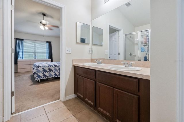 677 SENECA TRAIL, St Cloud, FL 34772