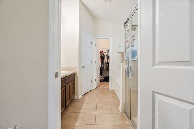 677 SENECA TRAIL, St Cloud, FL 34772