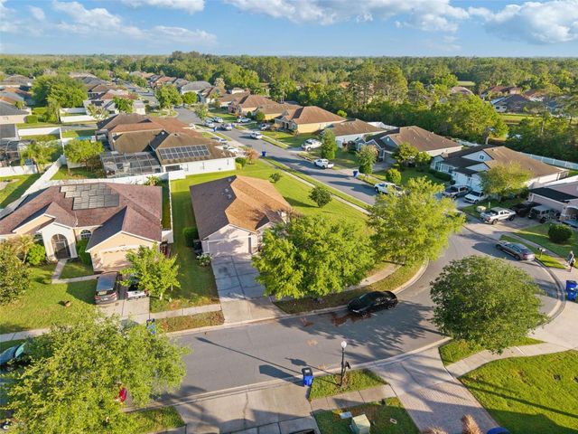 677 SENECA TRAIL, St Cloud, FL 34772