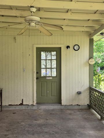 11 Kim Street, Shepherd, TX 77371