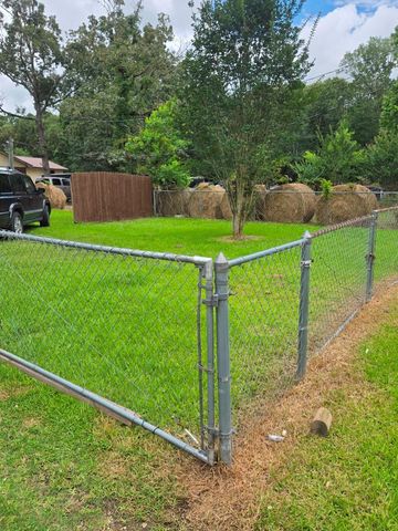 11 Kim Street, Shepherd, TX 77371