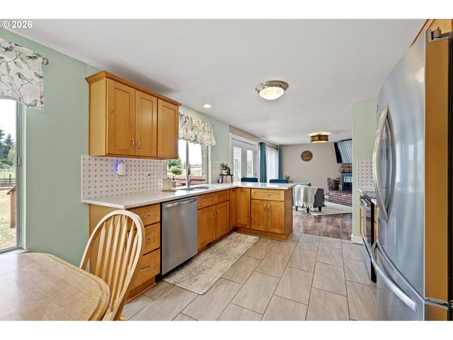 92726 PEBBLE BEACH Ln, Junction City, OR 97448