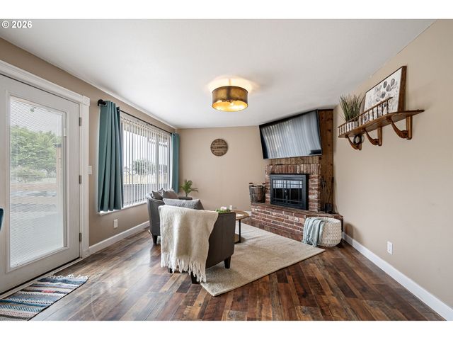 92726 PEBBLE BEACH Ln, Junction City, OR 97448