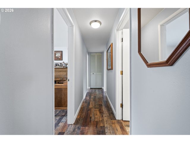 92726 PEBBLE BEACH Ln, Junction City, OR 97448