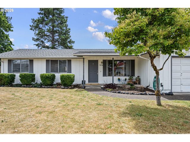 92726 PEBBLE BEACH Ln, Junction City, OR 97448