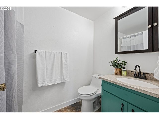 92726 PEBBLE BEACH Ln, Junction City, OR 97448